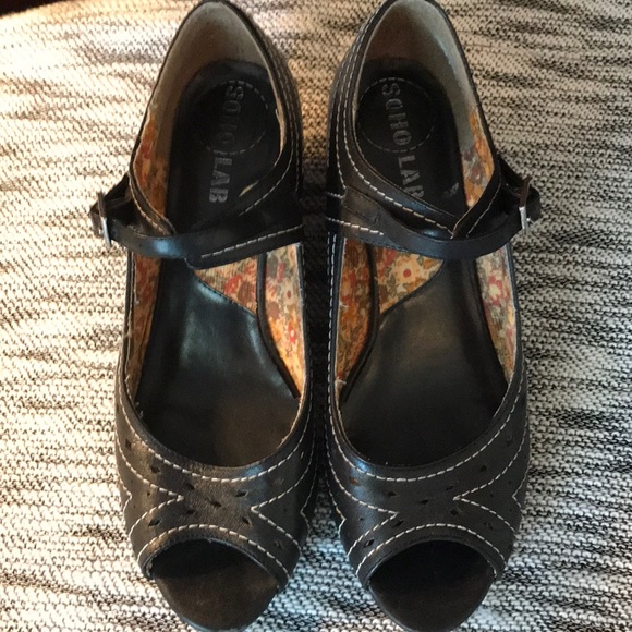 SOHO Lab peep toe pumps - Picture 2 of 8